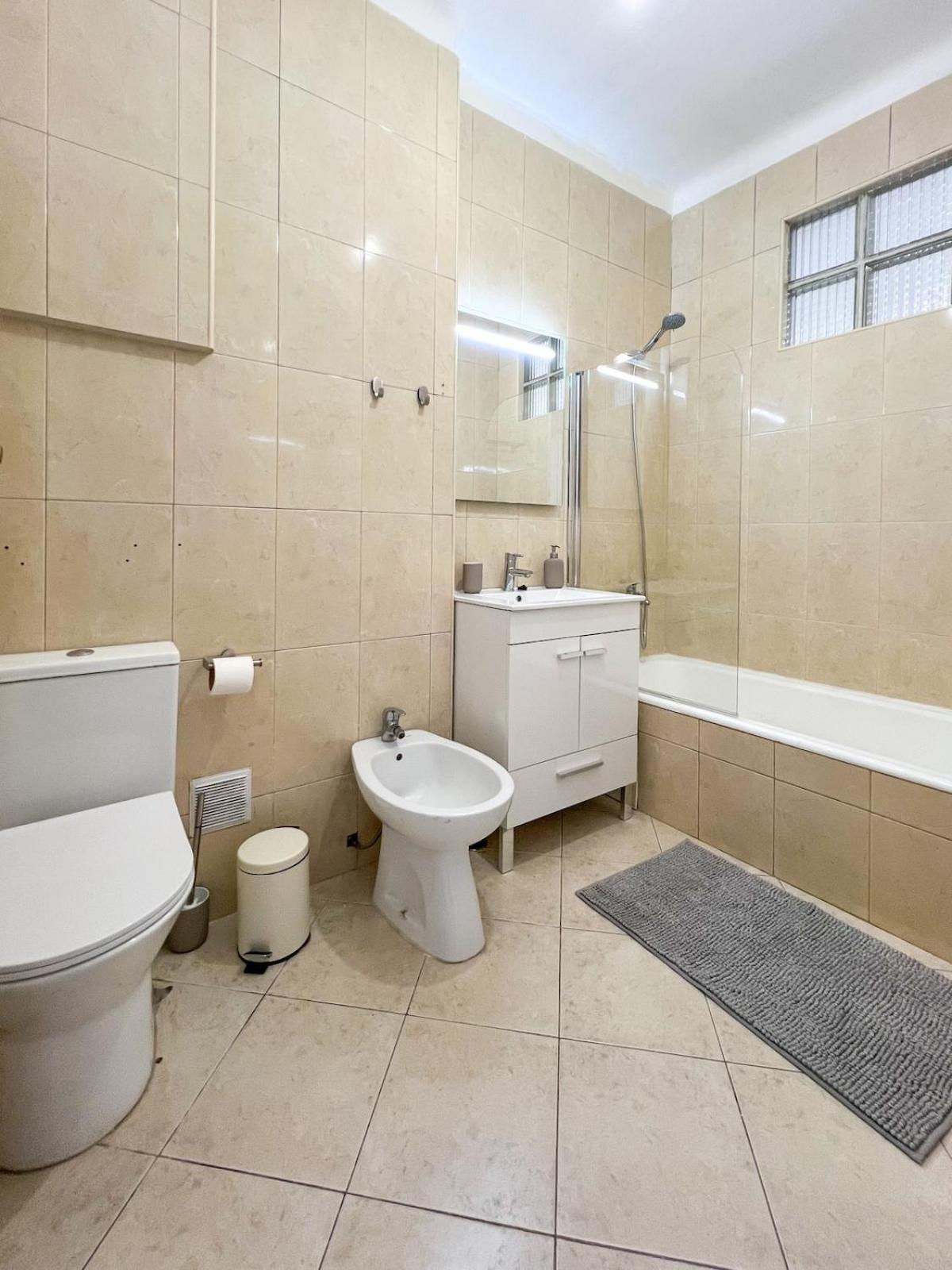 Apartamento Lovely In The With Terrace Lisboa