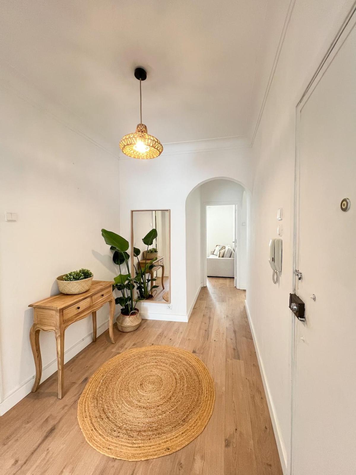 Apartamento Lovely In The With Terrace Lisboa